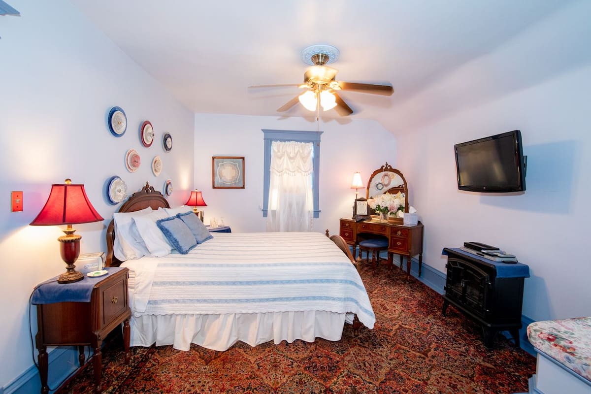 Habitación, 1 cama Queen size, para no fumadores (Cottage Rose) | Sábanas de algodón egipcio, ropa de cama de alta calidad y wifi gratis
