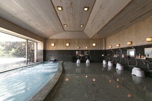 Public bath - Skypark Hotel In Kurumayama (Chino)
