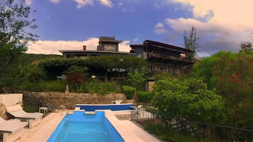 Indoor pool, seasonal outdoor pool