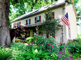 Fachada de la propiedad