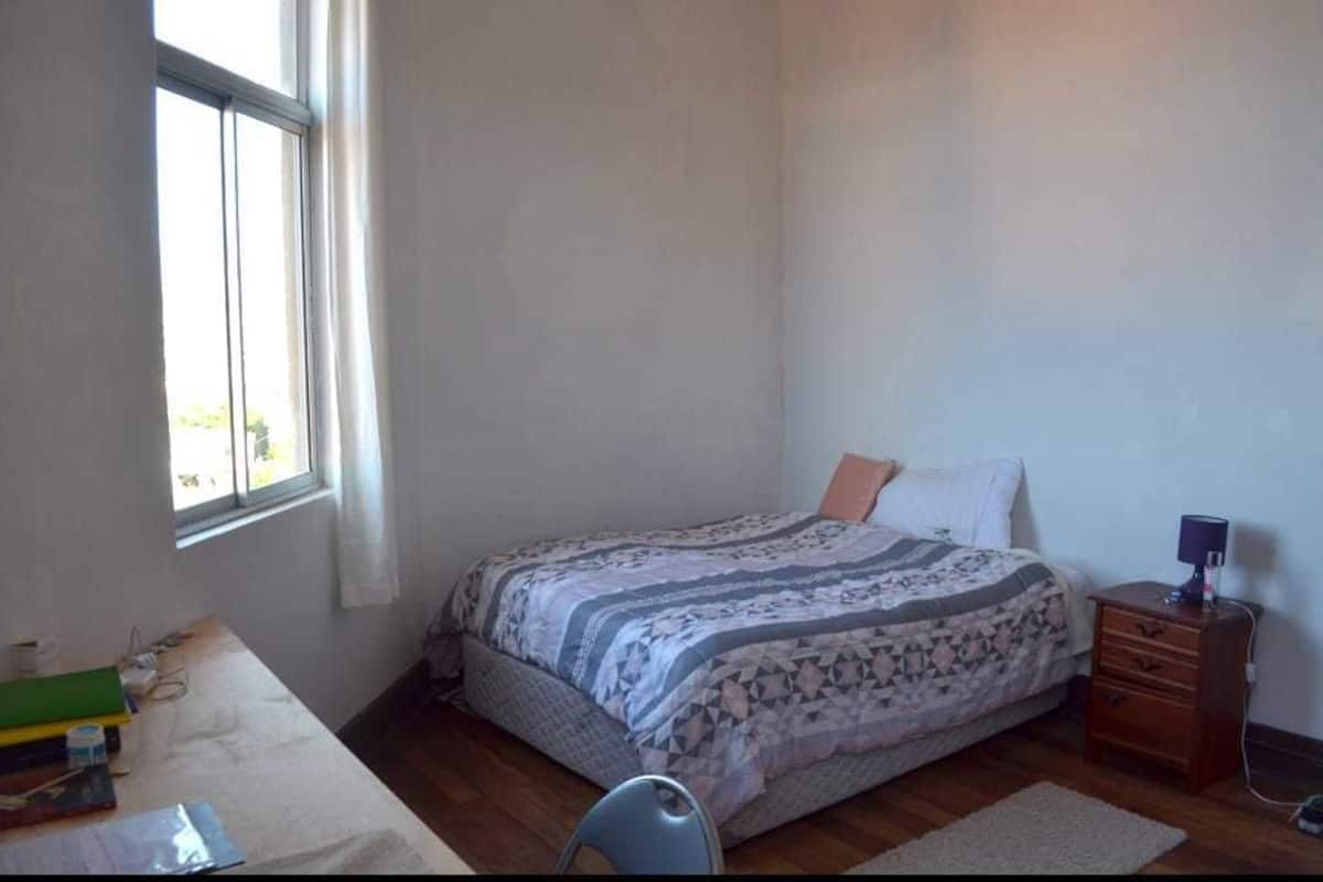 Kamar Double, 1 Tempat Tidur Double, kamar mandi umum