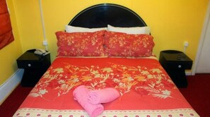 Wifi gratis y ropa de cama