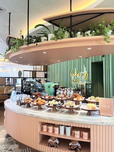 Quest Hotel Tagaytay