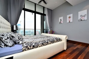 Deluxe Apartment, 3 Bedrooms - Super Star Icon Mont Kiara Kuala Lumpur (Kuala Lumpur)