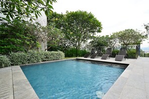 Outdoor pool - Super Star Icon Mont Kiara Kuala Lumpur (Kuala Lumpur)