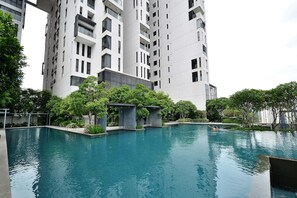 Outdoor pool - Super Star Icon Mont Kiara Kuala Lumpur (Kuala Lumpur)