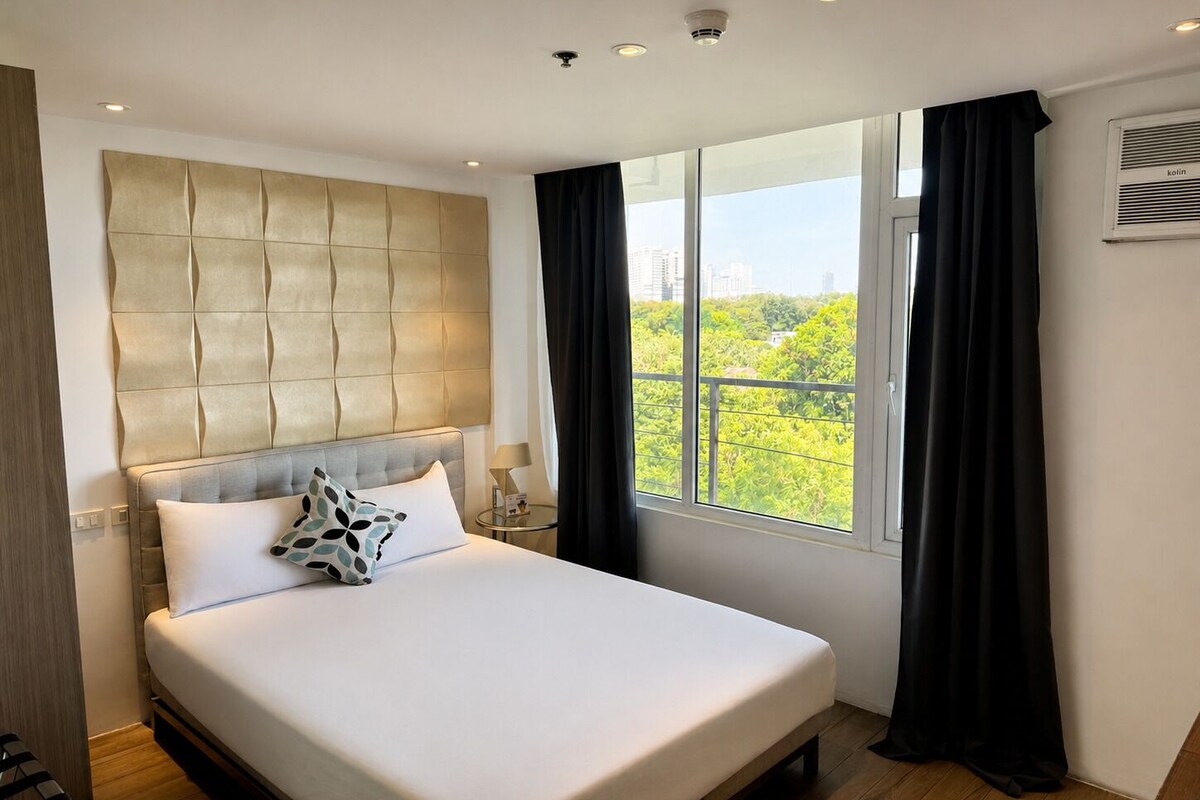 Standaard kamer | Luxe beddengoed, een kluis op de kamer, gratis wifi, beddengoed