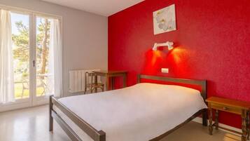 Apartment, Multiple Beds