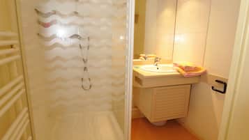 Ducha y toallas