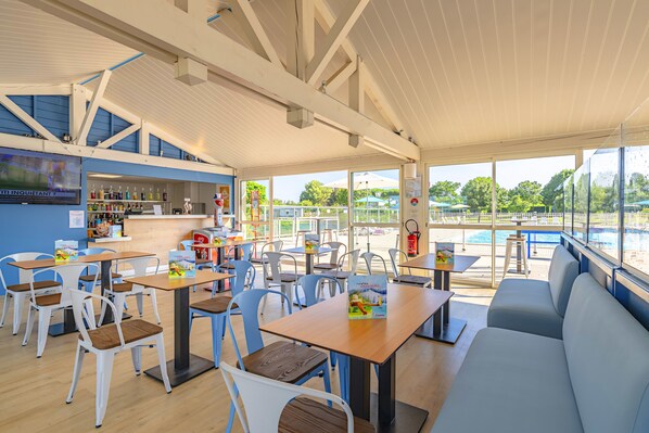 Bar (on property) - Azureva Fouras (Fouras)