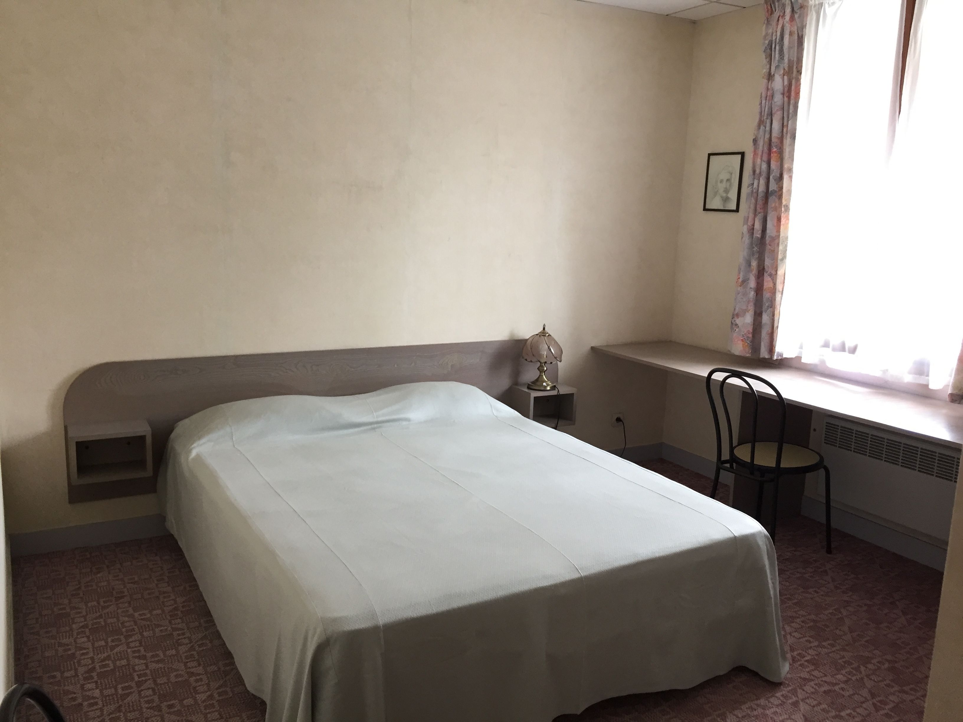 classic double room, private bathroom | individually furnished, desk, laptop workspace, blackout curtains