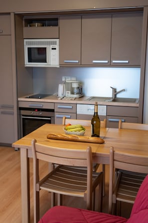 Private kitchen - Azureva Métabief (Métabief)