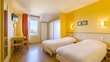 Desk, soundproofing, free cribs/infant beds, bed sheets