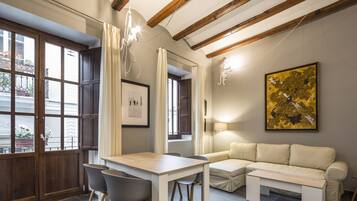 Apartamento, 1 habitación | Comedor