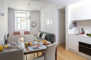 Apartment, 2 Bedrooms | Private kitchenette | Fridge, microwave, oven, stovetop