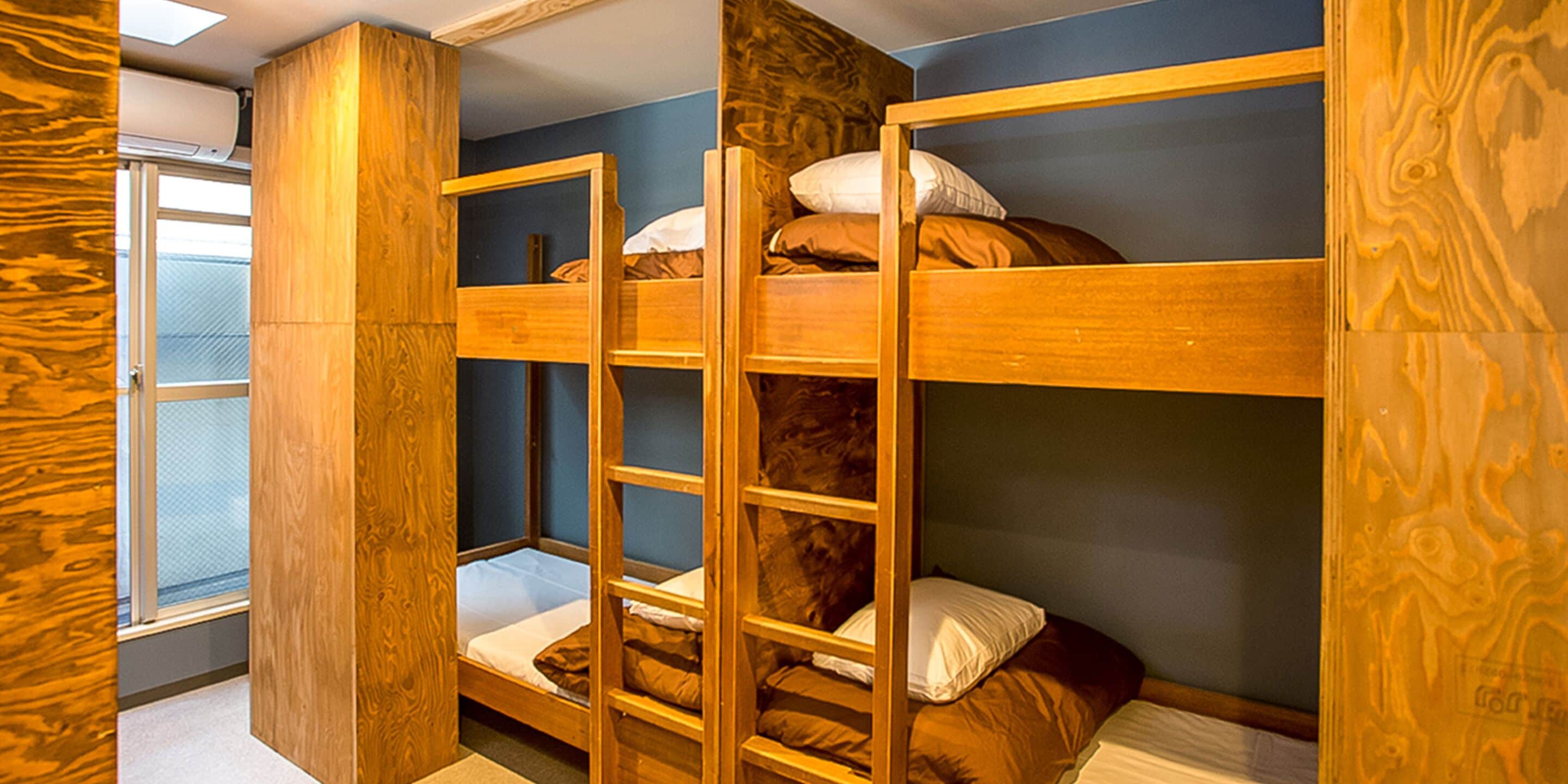 エコノミー 共同ドミトリー 男女共用ドミトリー | WiFi (無料)、ベッドシーツ