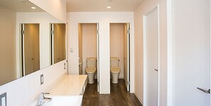 Salle de bain commune