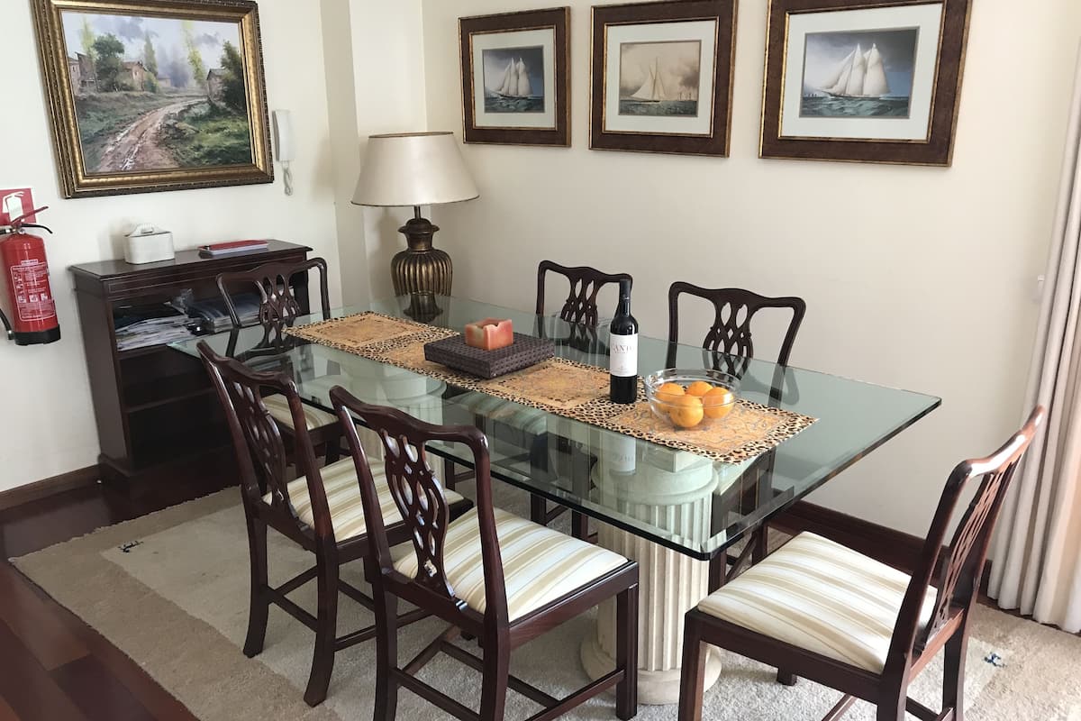 Penthouse, 4 Bedrooms, Balcony, Ocean View | In-room dining