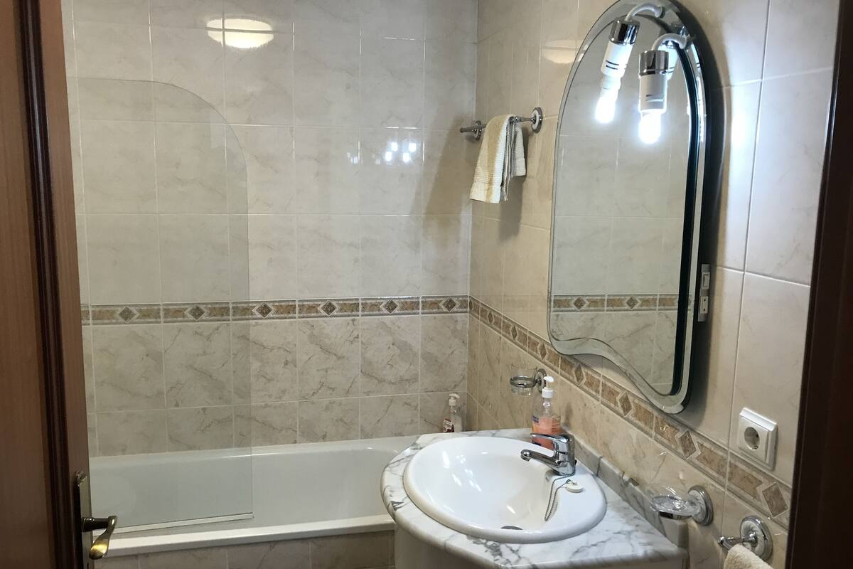 penthouse, 4 bedrooms, balcony, ocean view | bathroom | combined shower/bathtub, jetted bath, hydromassage showerhead