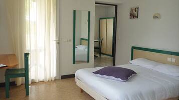 طراز فريد لكل وحدة وواي فاي مجانًا وملاءات أسرّة