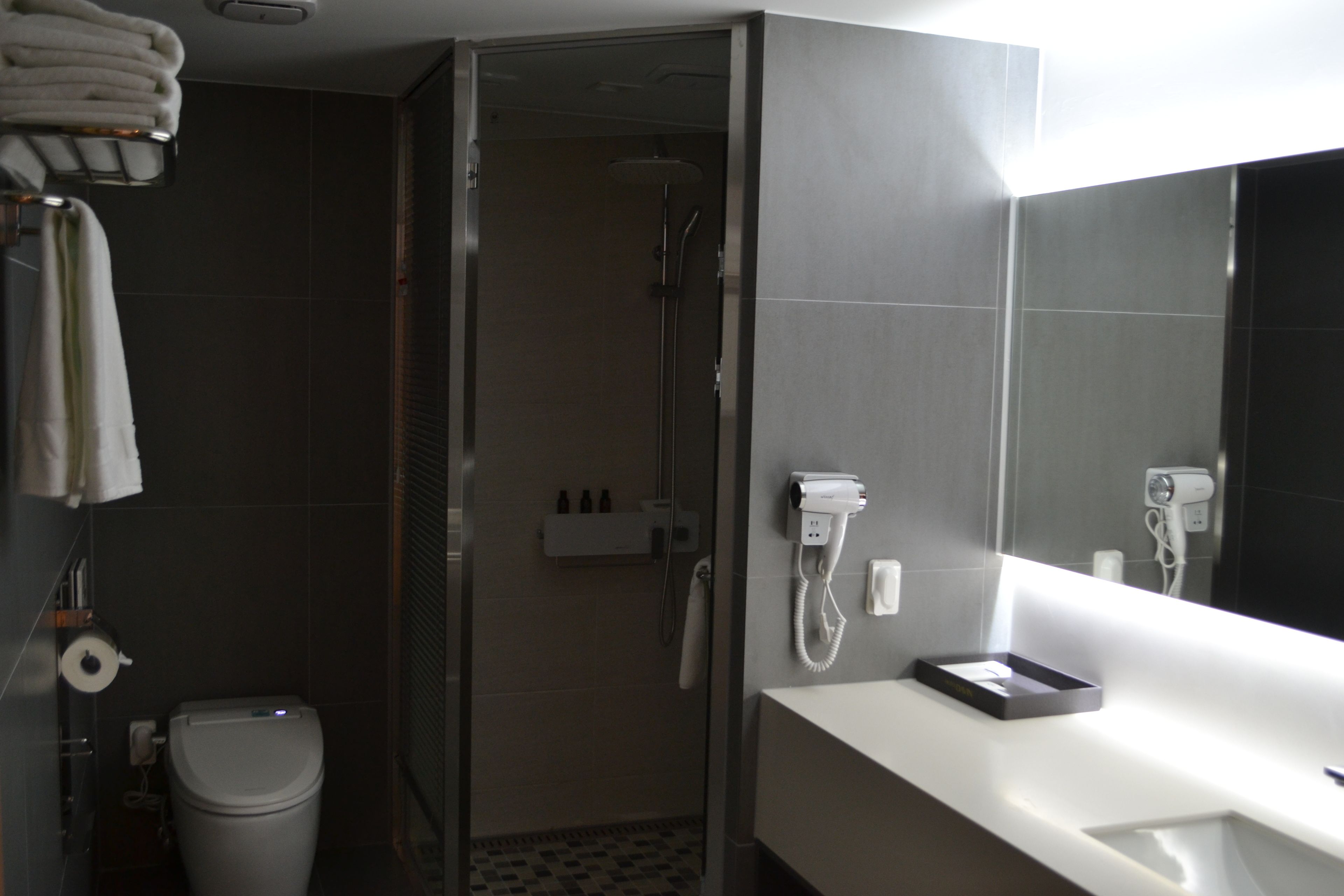 desk, blackout curtains, free wifi