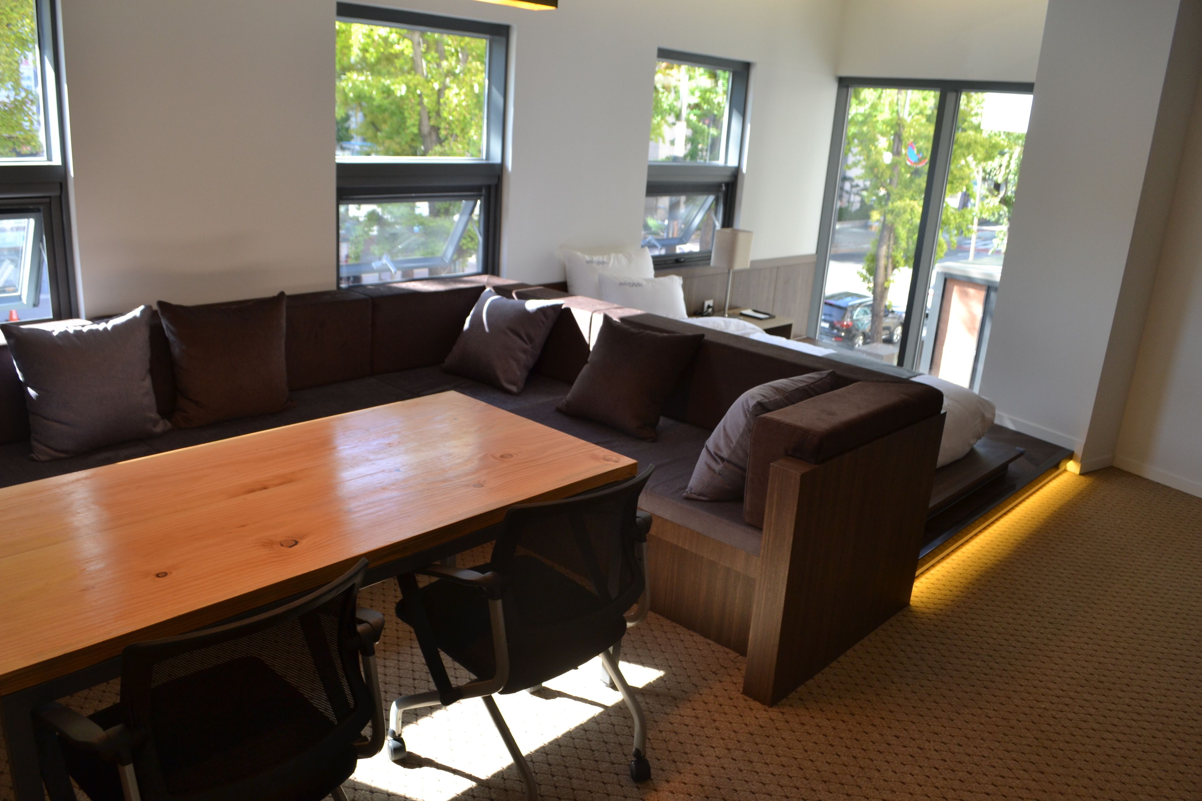 suite | desk, blackout curtains, free wifi