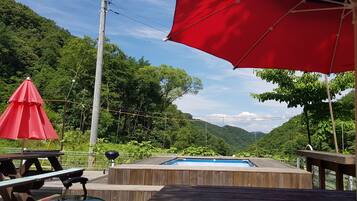 Family Room | Children's pool | 2 outdoor pools