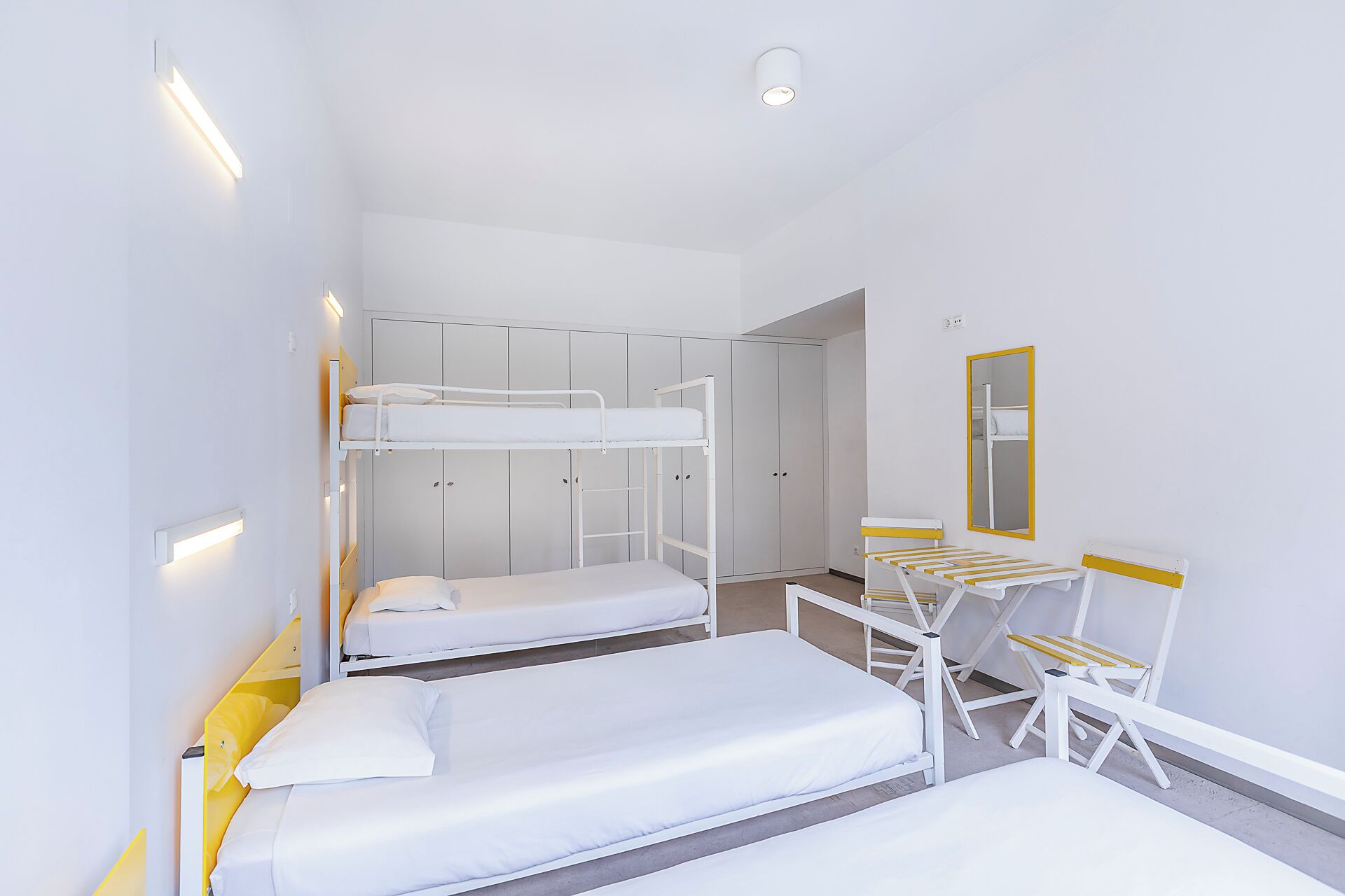 Free WiFi, bed sheets, wheelchair access