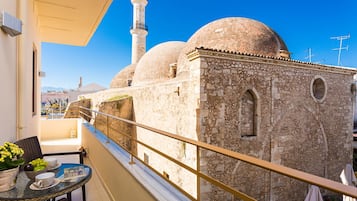 Suite junior, balcón, vistas a la ciudad (1) | Vistas del balcón