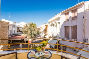Suite Junior, balcon, vue sur la ville (2) | Vue sur la ville