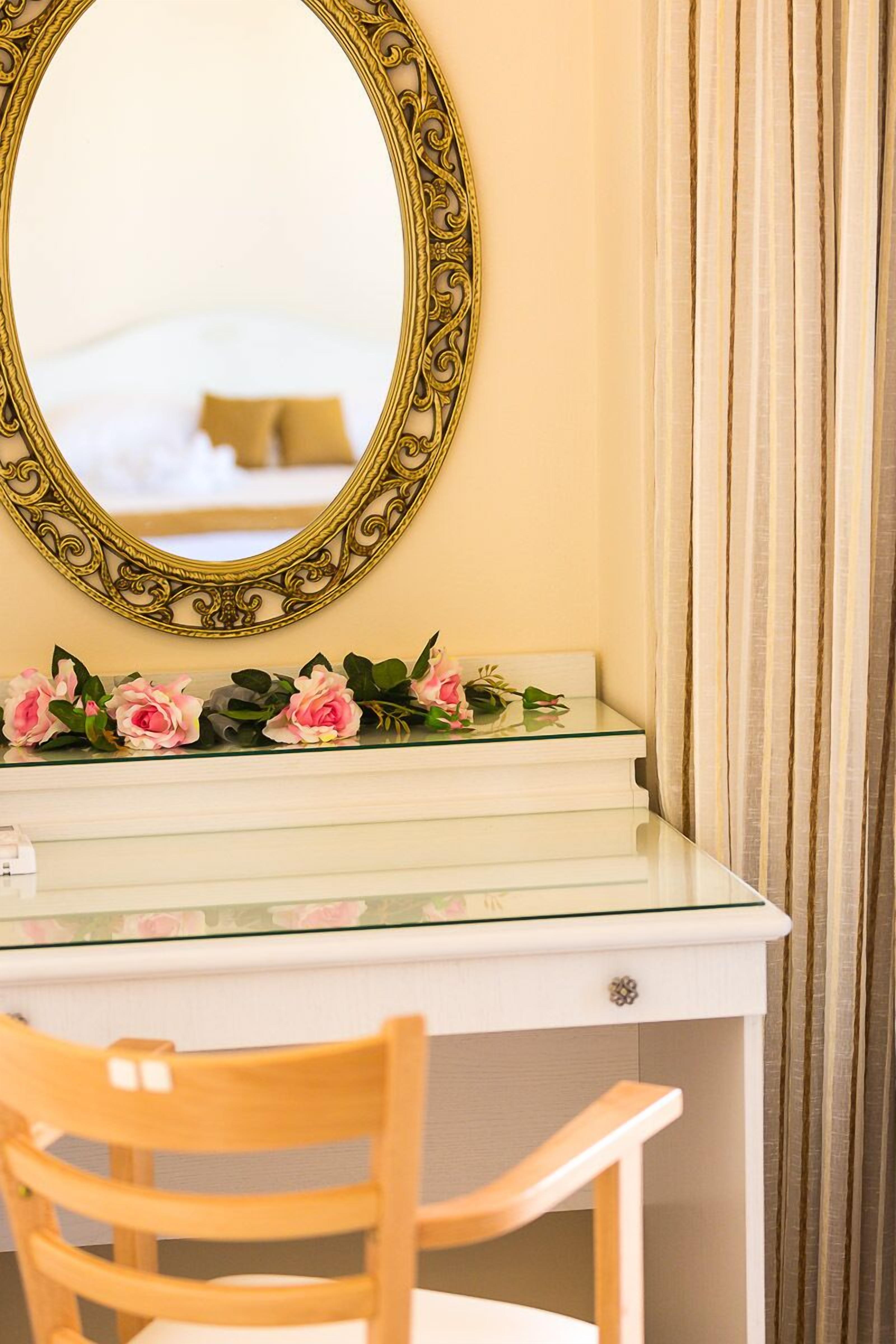 junior suite, balcony, city view (2) | room amenity