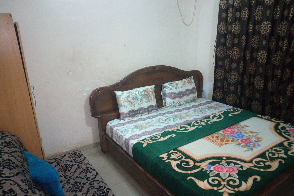 Standard Room | Bed sheets