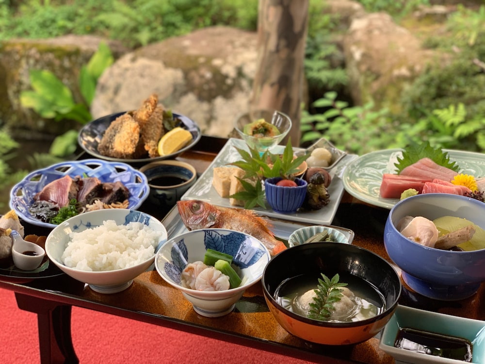 宿坊 高山善光寺｜TEMPLE HOTEL TAKAYAMA ZENKO-JI by null