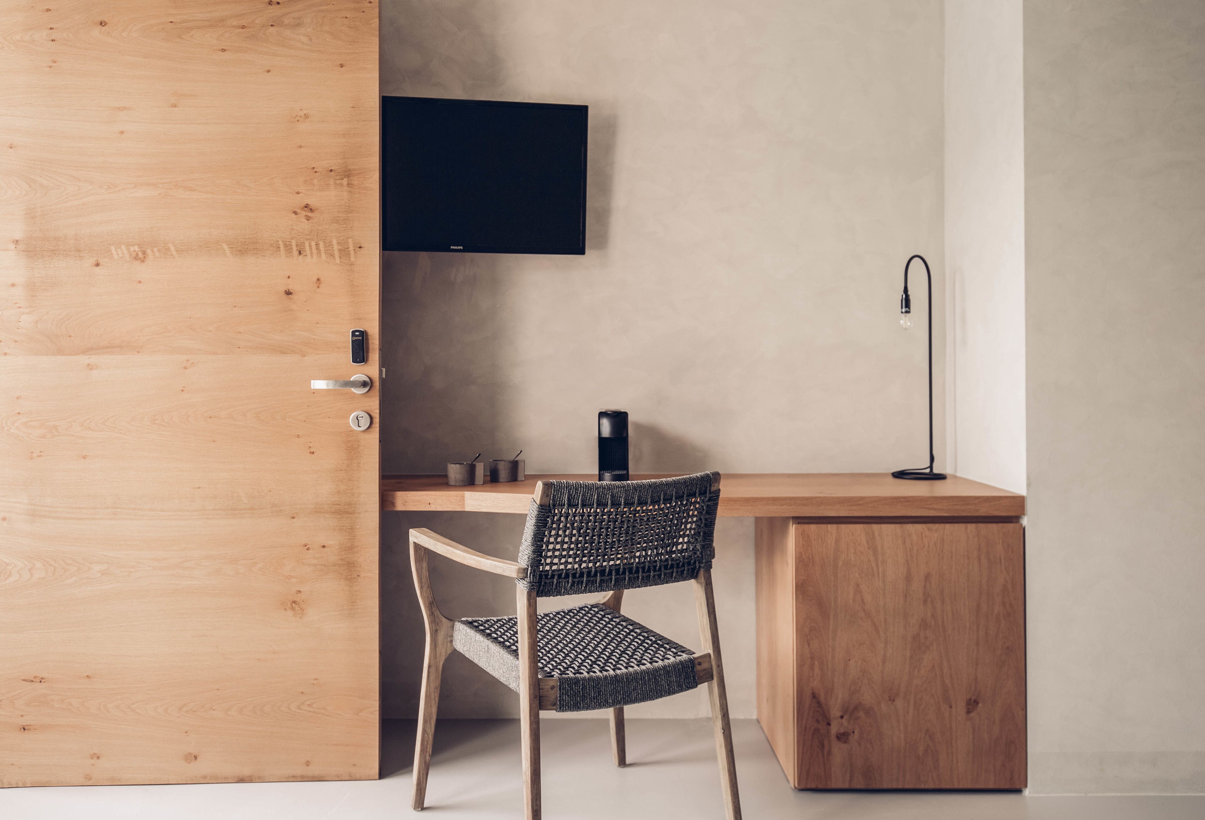 1 bedroom, premium bedding, minibar, in-room safe