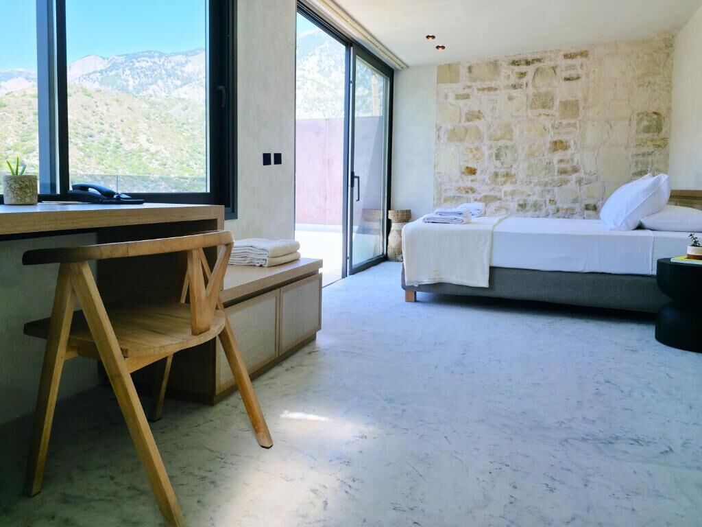 Suite Private Plunge Pool, Mountain view | Premium bedding, minibar, in-room safe, individually decorated