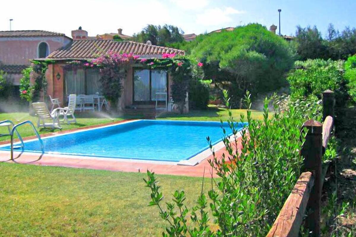 Private pool