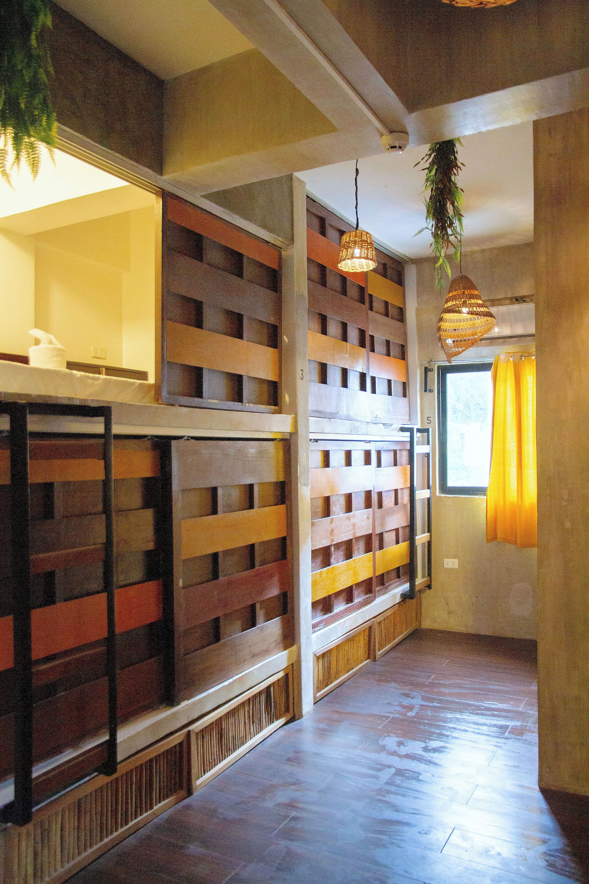 Bed in 8-Bed Mixed Dormitory Room | Interior