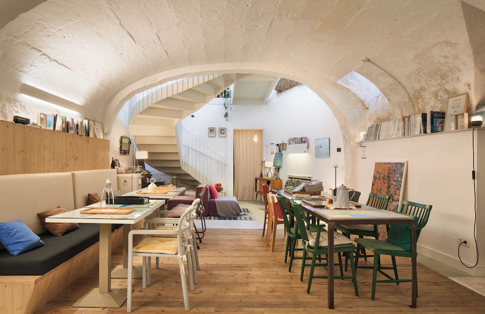 Hotel Hevresac by null