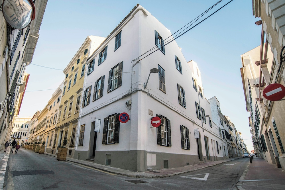 Hotel Hevresac by null