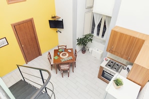 Apartment, Kitchen (Casa Maria) | Private kitchen | Fridge, microwave, oven, stovetop