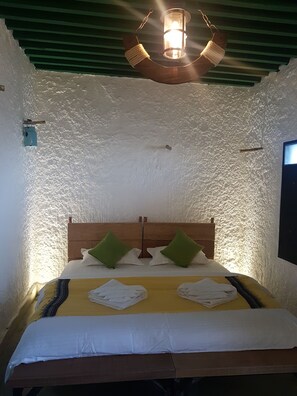 Standard Double or Twin Room | Egyptian cotton sheets, premium bedding, bed sheets - Sama Wakan Heritage Home (Wakan)