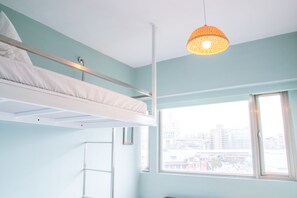 ダブルルーム ダブルベッド 1 台 禁煙 専用バスルーム | WiFi (無料)、ベッドシーツ