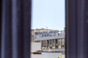 View from room - We Saw Athens (Athens)