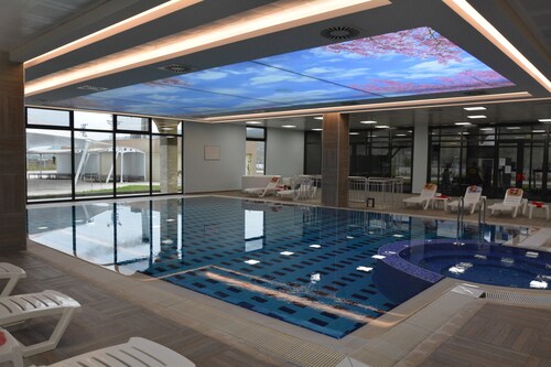 River Mill Park Otel Aqua Spa