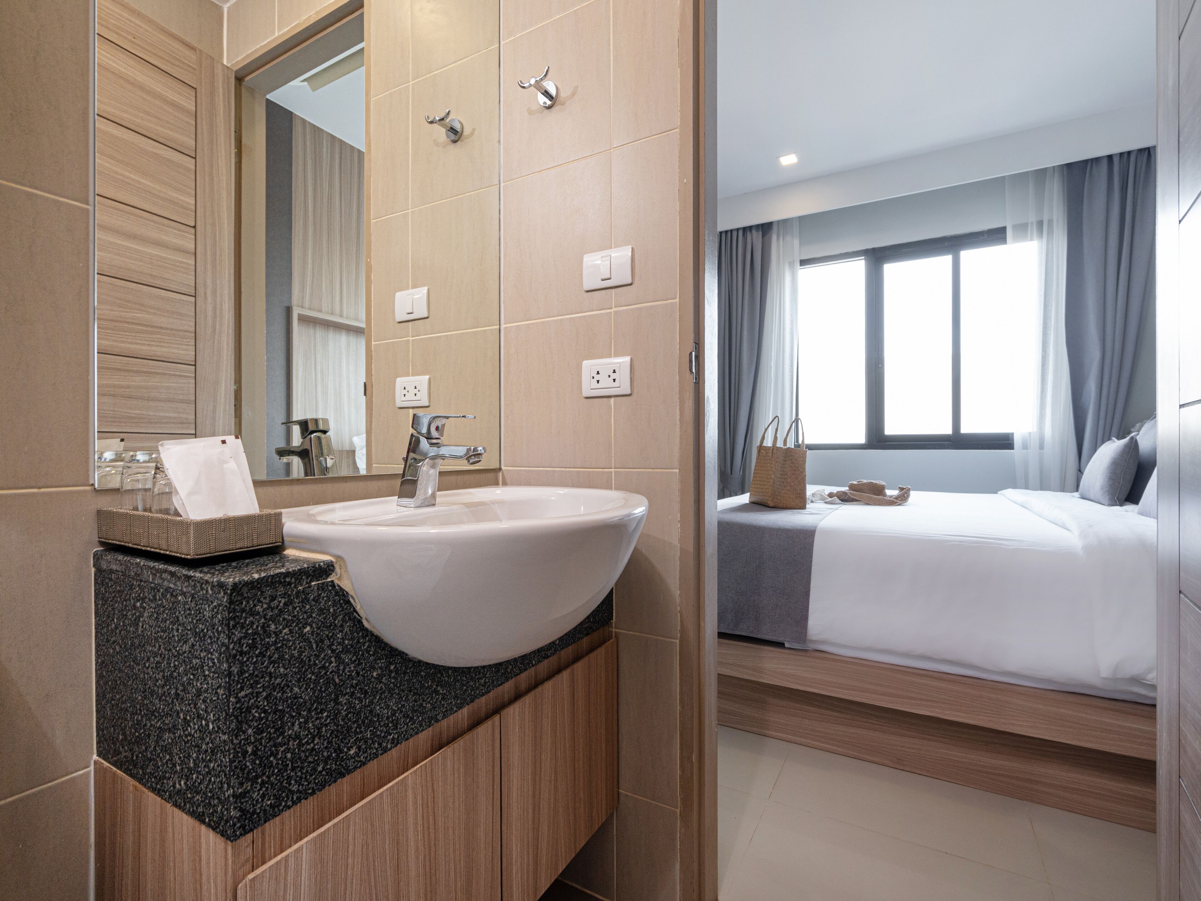 family room | bathroom | shower, free toiletries, hair dryer, bathrobes
