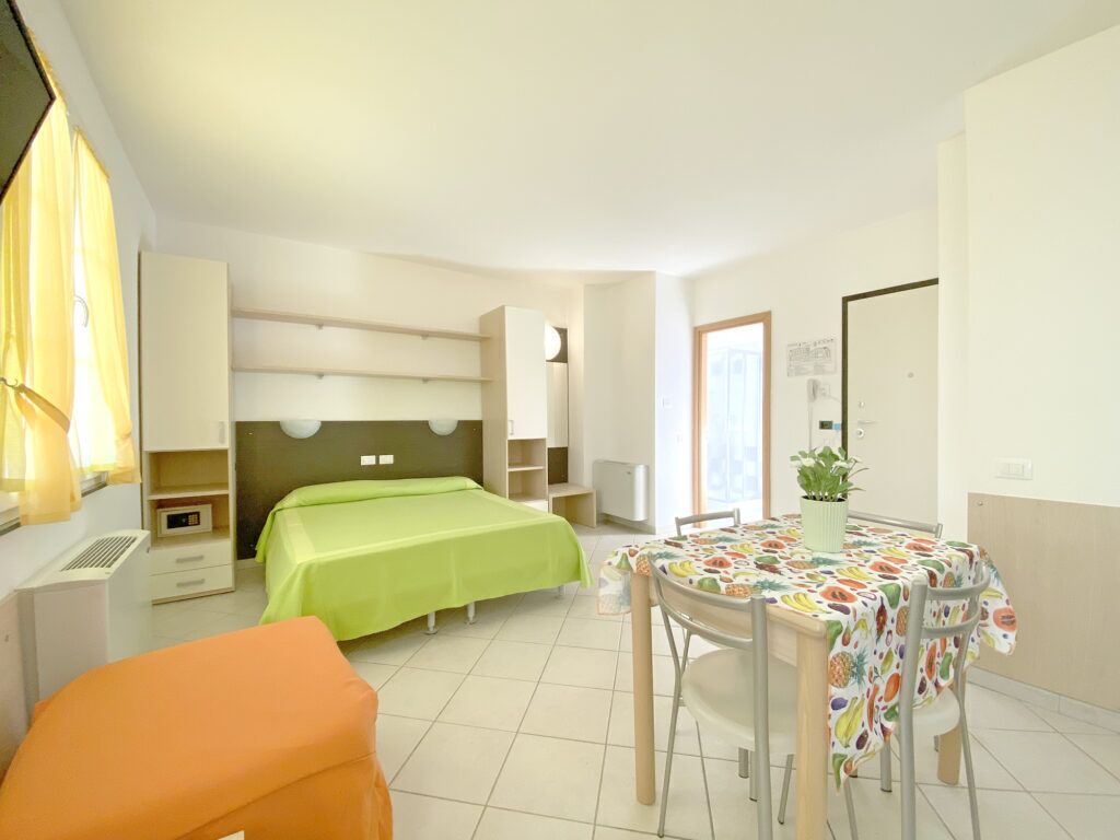 Studio, Nichtraucher