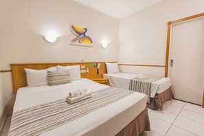 客房內保險箱、遮光布/窗簾、免費無線上網、床單