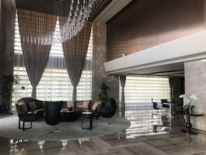 Lobby sitting area - Nova Hotel (Antananarivo)