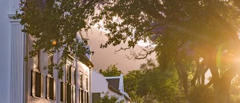 Grand-Haus, 4 Schlafzimmer, Bergblick | Wohnbereich