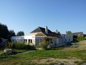 Front of property - Domaine Du Moulin Neuf (Ambillou)